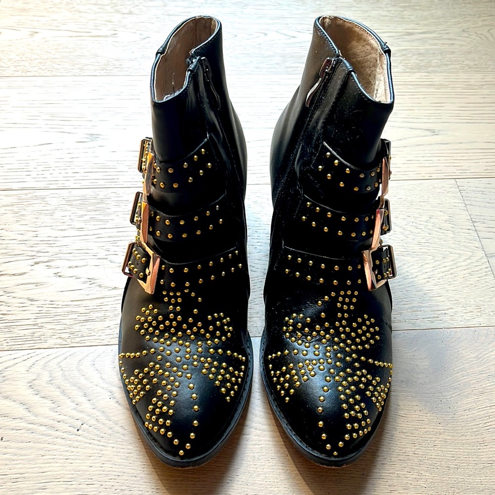 Black with gold buckle details boots